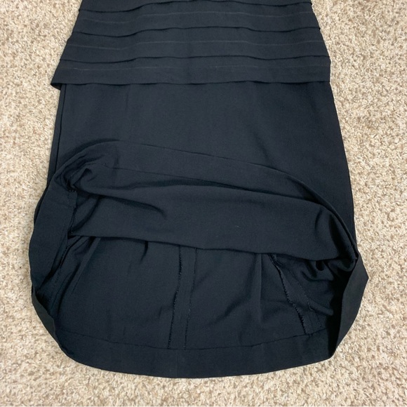 Vintage 1940’s beaded collar black dress with peplum - Picture 9 of 14